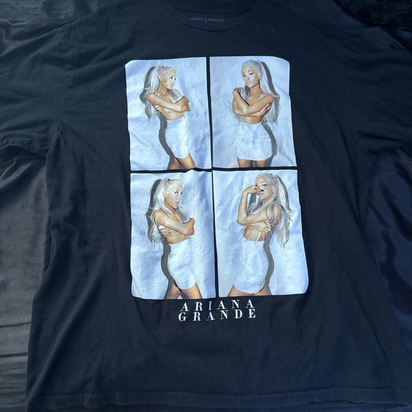 Ariana Grande Black Cotton Tee - Picture 1 of 3